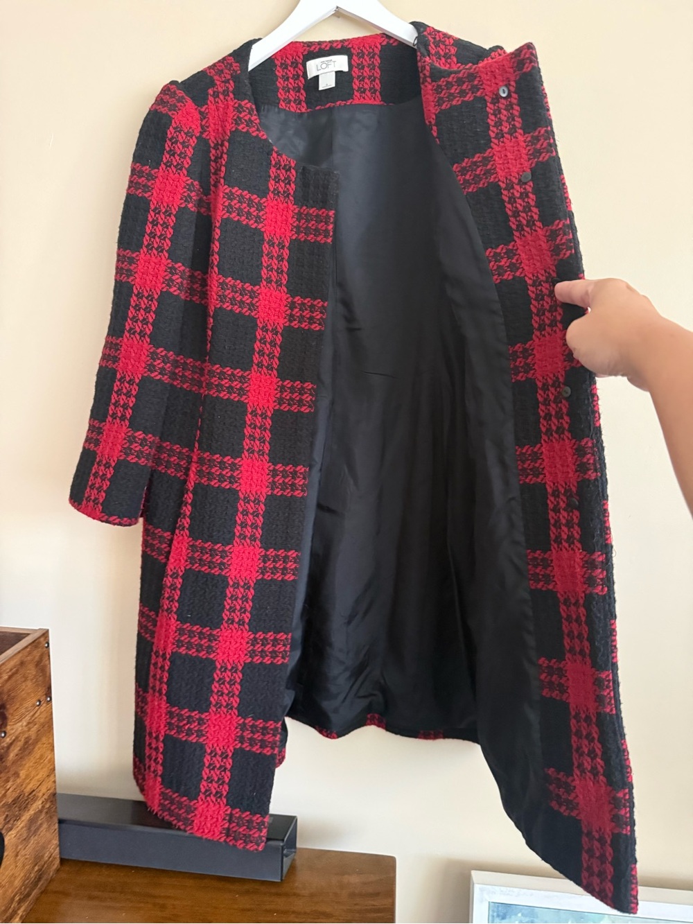 Ann Taylor LOFT Red And Black Plaid Coat Lined Flared Sleeves Size 6 - Picture 2 of 9